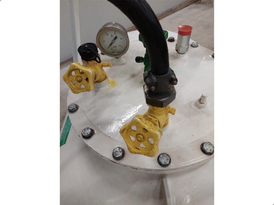 Agrodan Ammoniak-tank med ISO-BUS styr - Gødningsmaskiner - Ammoniaknedfælder - 10