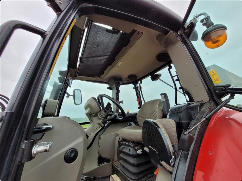 Case IH Luxxum 110 Inkl. LRZ100 frontlæsser - Traktorer - Traktorer 4 wd - 4