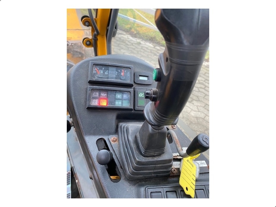 Belos 44 Trans Pro m/kost og saltudlægger - se ekstra udstyr - Traktorer - Kompakt traktorer - 7