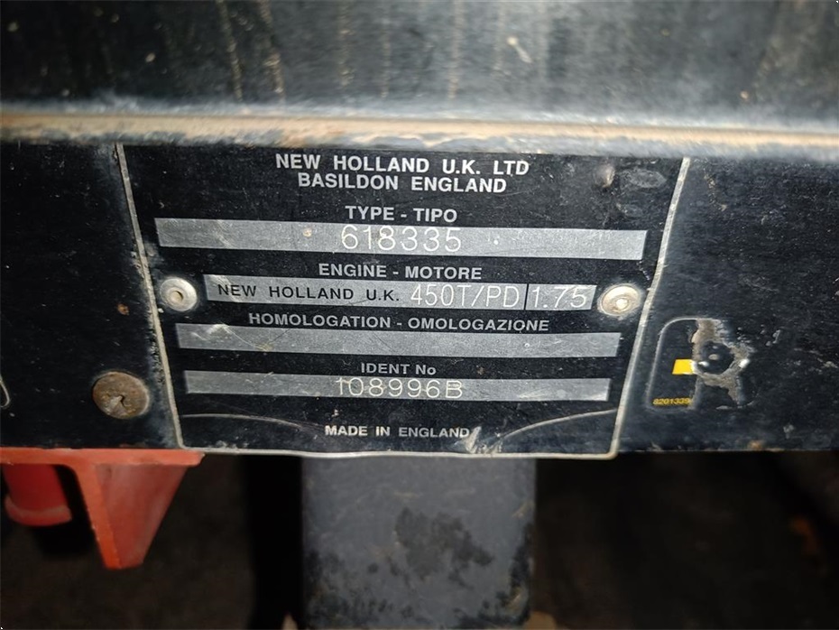 New Holland TS110 - Traktorer - Traktorer 4 wd - 15
