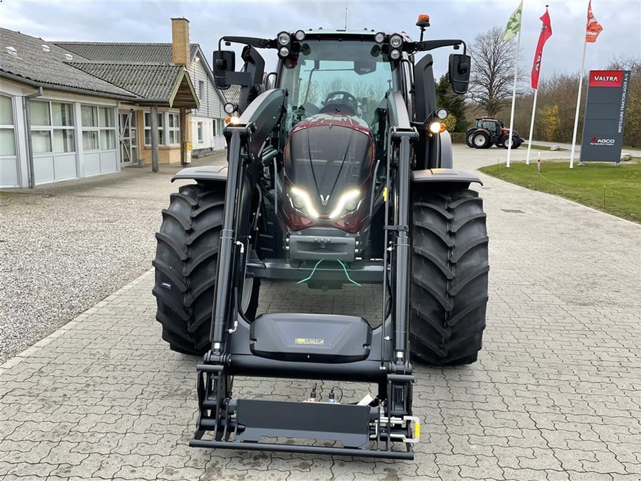 Valtra N155 Aktiv - Traktorer - Traktorer 4 wd - 2