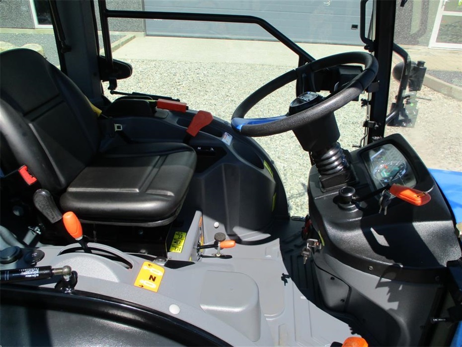 Solis 26 HST med kabine og Industrihjul - Traktorer - Traktorer 4 wd - 16