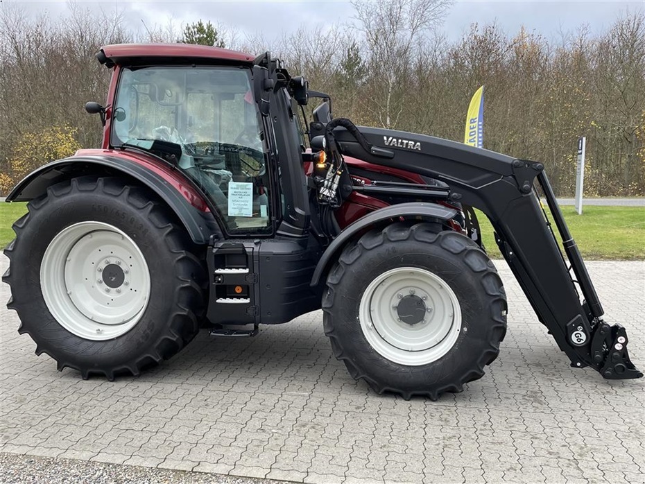 Valtra N155 Aktiv - Traktorer - Traktorer 4 wd - 4