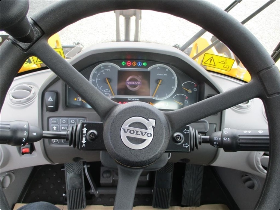 Volvo L 70 H AGRICULTURE DK-maskine, Co-Pilot, LANG-BOM & med 750mm Michelin MEGA X BIB hjul. - Læssemaskiner - Gummihjulslæssere - 9