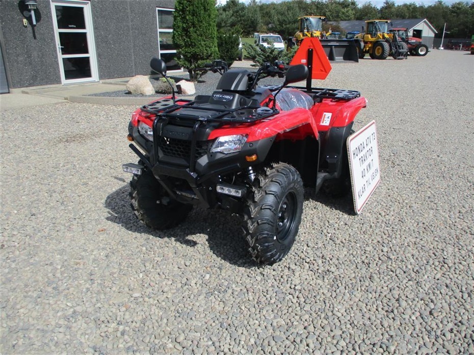 Honda TRX 420FE Traktor STORT LAGER AF HONDA  ATV. Vi hjælper gerne med at levere den til dig, og bytter gerne. KØB-SALG-BYTTE se mere på www.limas.dk - ATV - 3